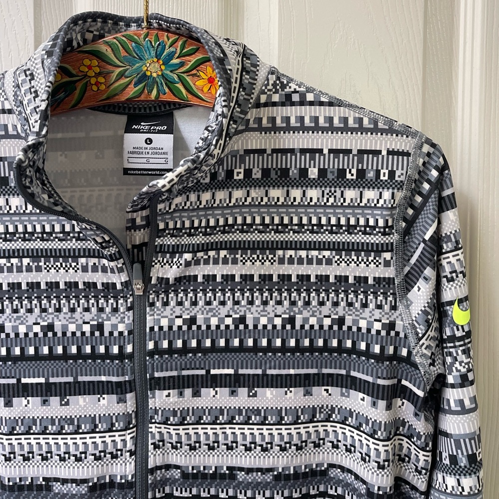 Nike Pro Patterned Quarter-zip